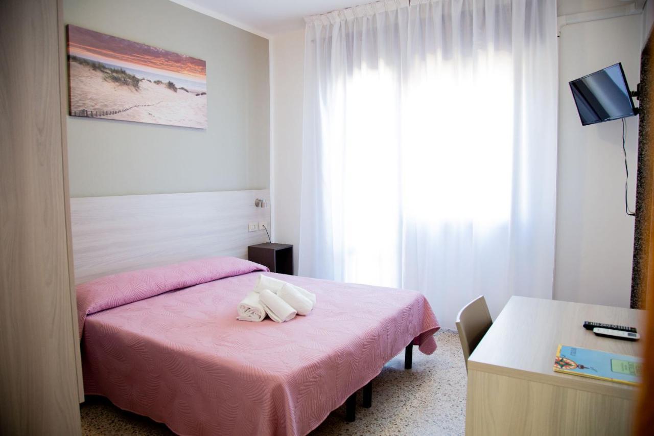 Hotel Laura Cavallino-Treporti Bagian luar foto