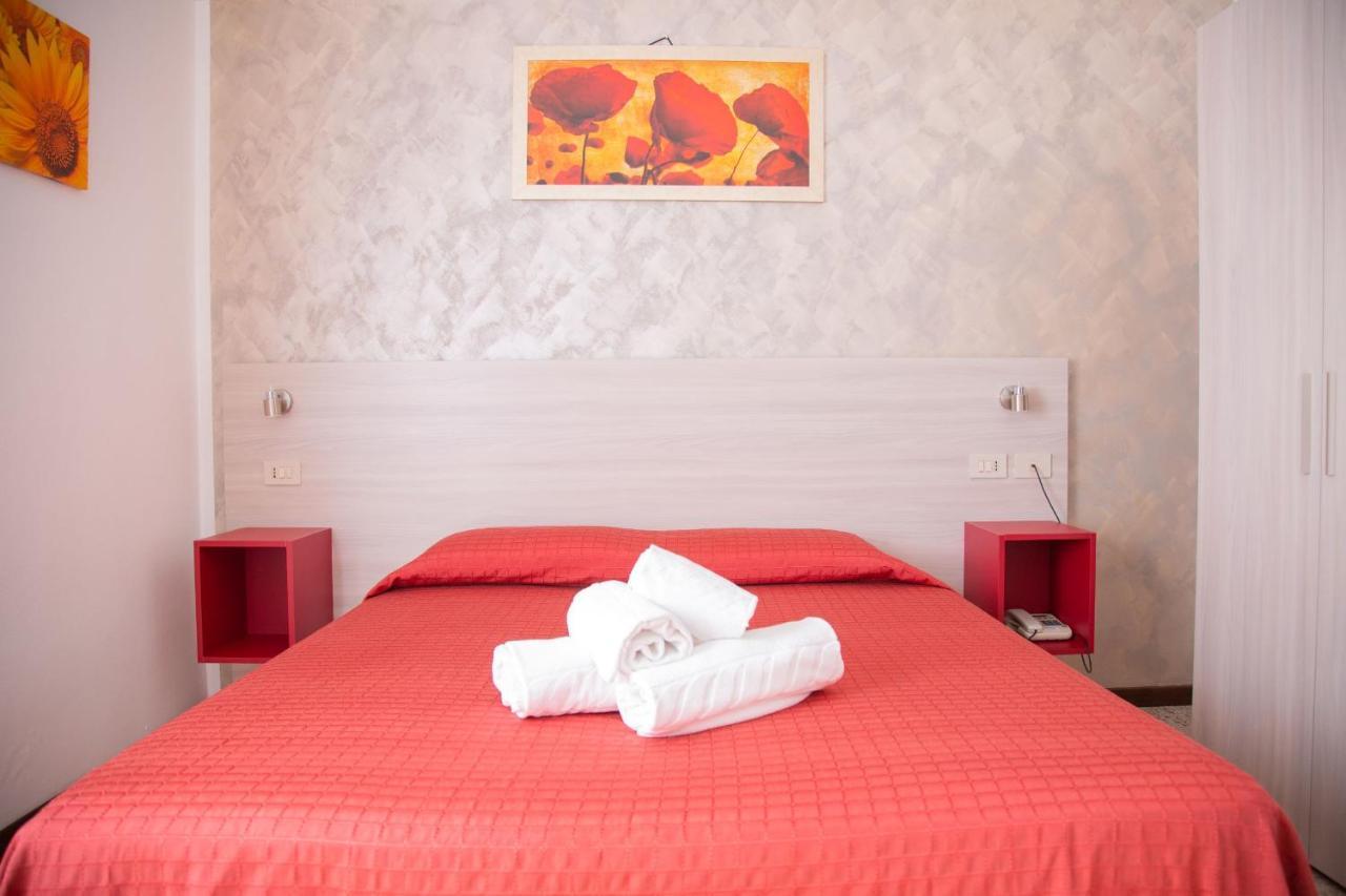 Hotel Laura Cavallino-Treporti Bagian luar foto