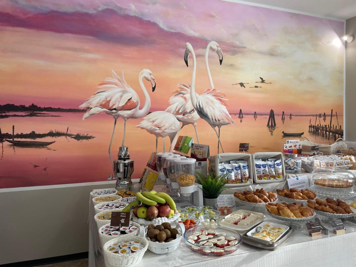 Hotel Laura Cavallino-Treporti Bagian luar foto